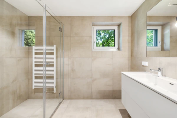 Badezimmer der Wohnung